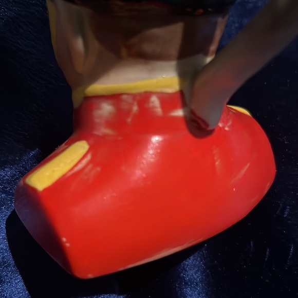 Antique Czech Pottery Figural Pitcher British Beefeater Czechoslovakia - Picture 14 of 15